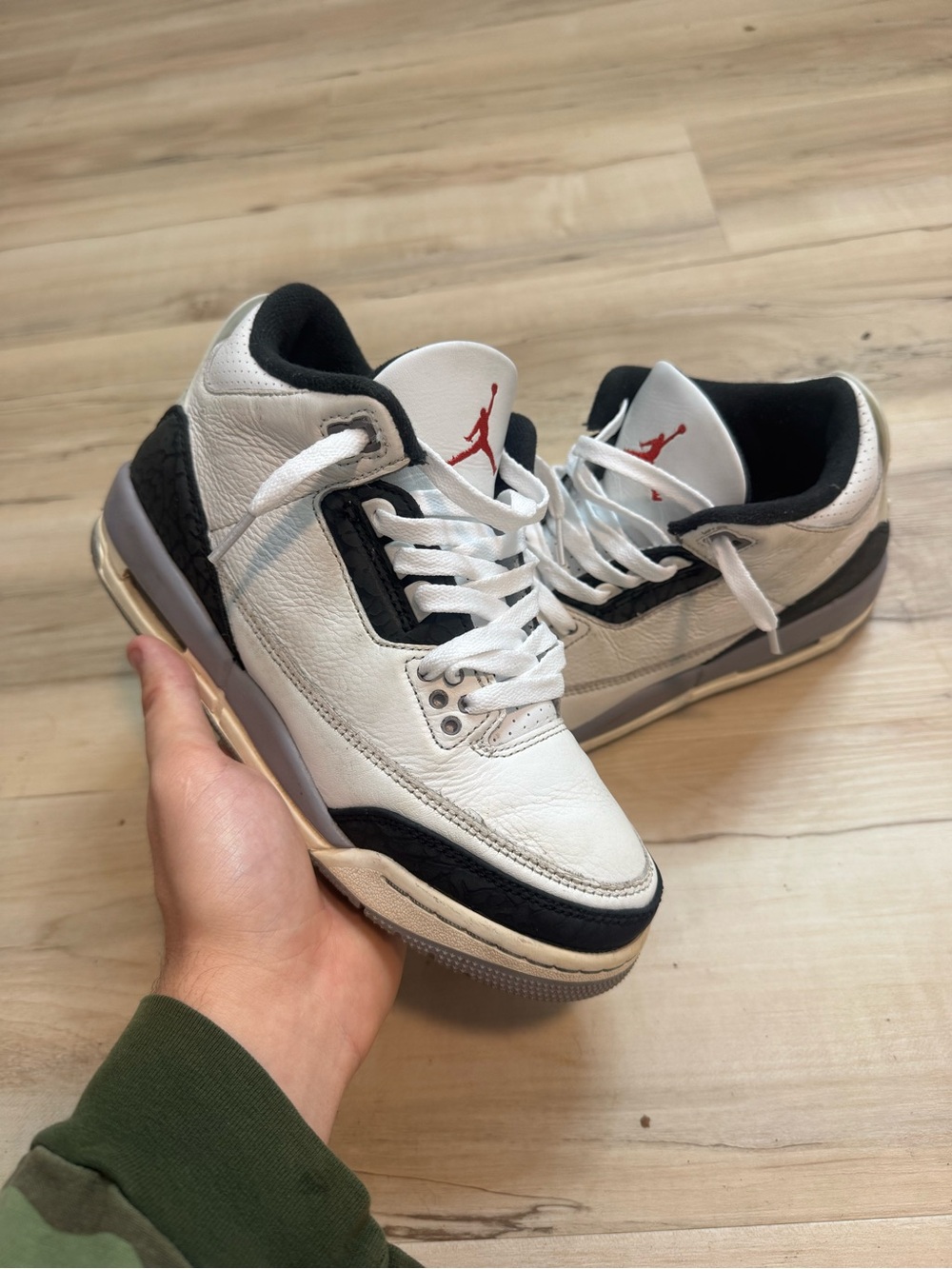 Air Jordan 3 Retro Sneakers - US 7.5 (women’s)